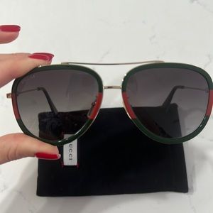 Gucci aviator sunglasses